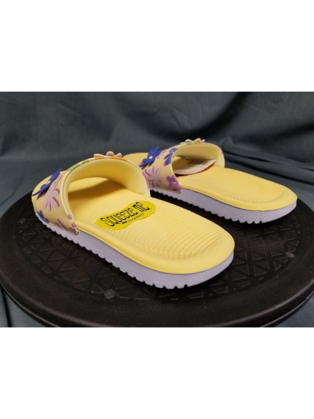 Nike Kawa Slide SE Soft Yellow Silt Red Sapphire Girls Size 11c NEW WITH TAGS! - Picture 6 of 11